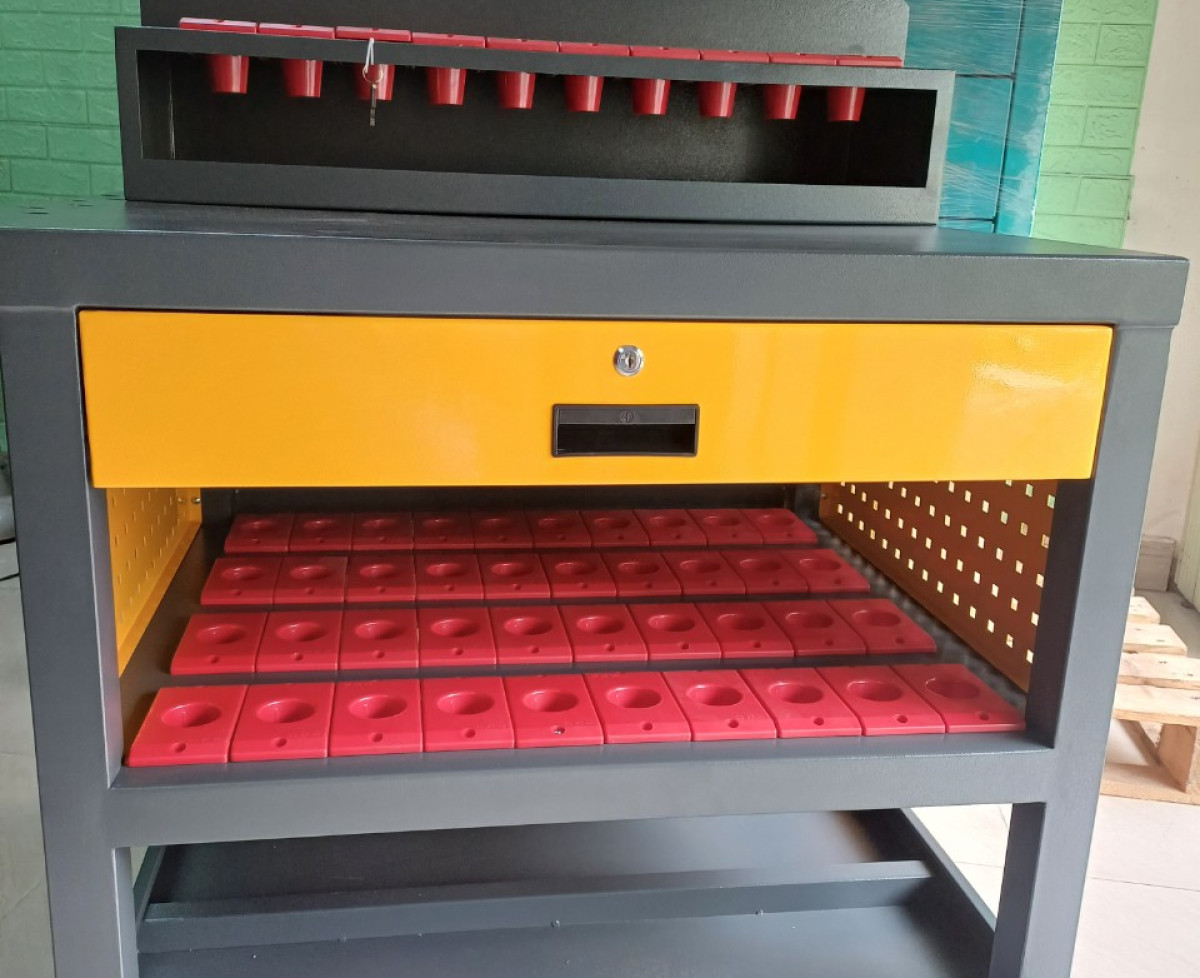 Kệ để dao CNC 60 khay