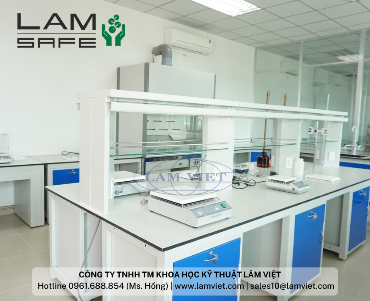 Bàn thực hành thí nghiệm cho sinh viên