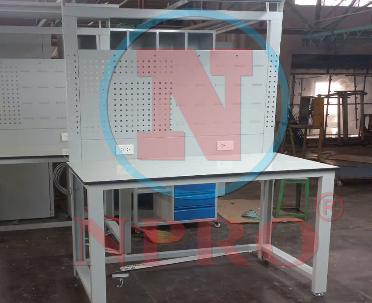 Xe đẩy đựng đồ nghề / Tủ đồ nghề giá chuẩn