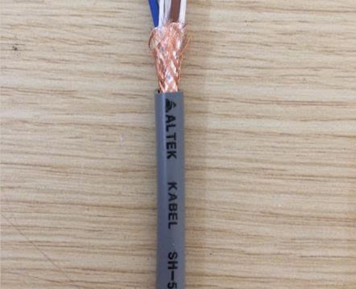 Cáp điều khiển chống nhiễu 2x0.5mm2 Altekkabel