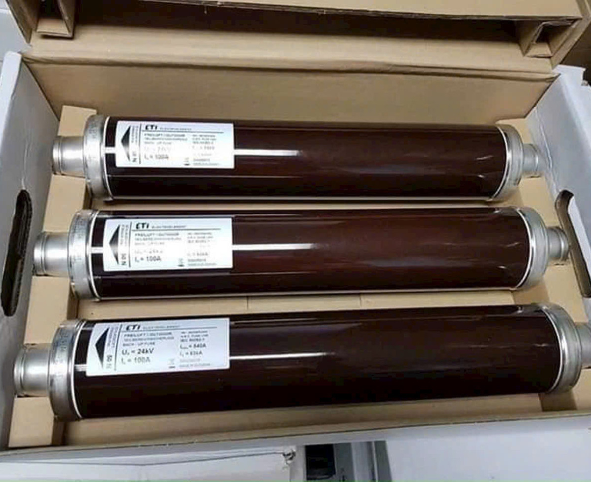 Cầu chì công nghiệp , cầu chì động cơ, cầu chì tủ điện, cầu chì trạm biến áp