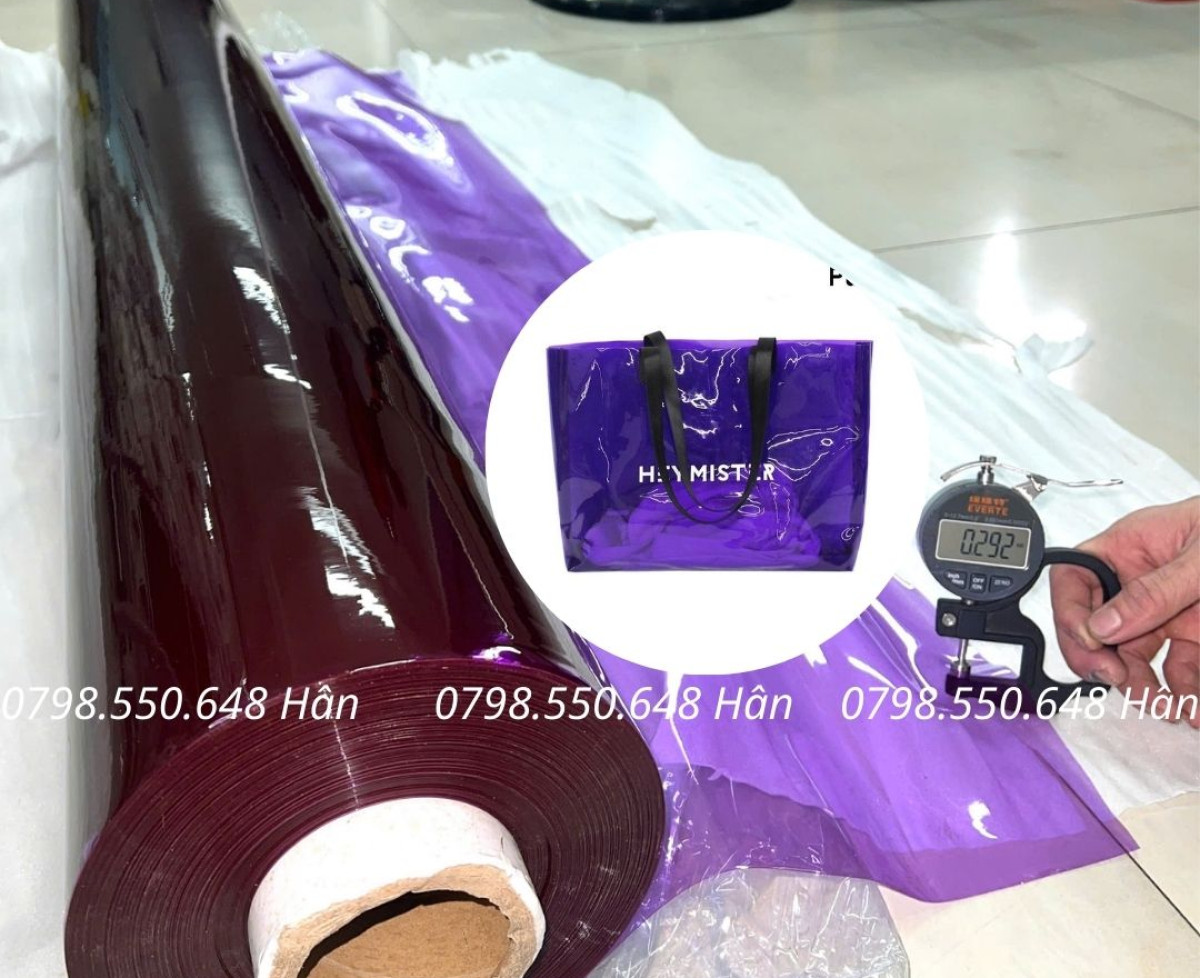 Màng dẻo pvc trong màu tím - dày 0.3mm- khổ 1m4 - dài 80m