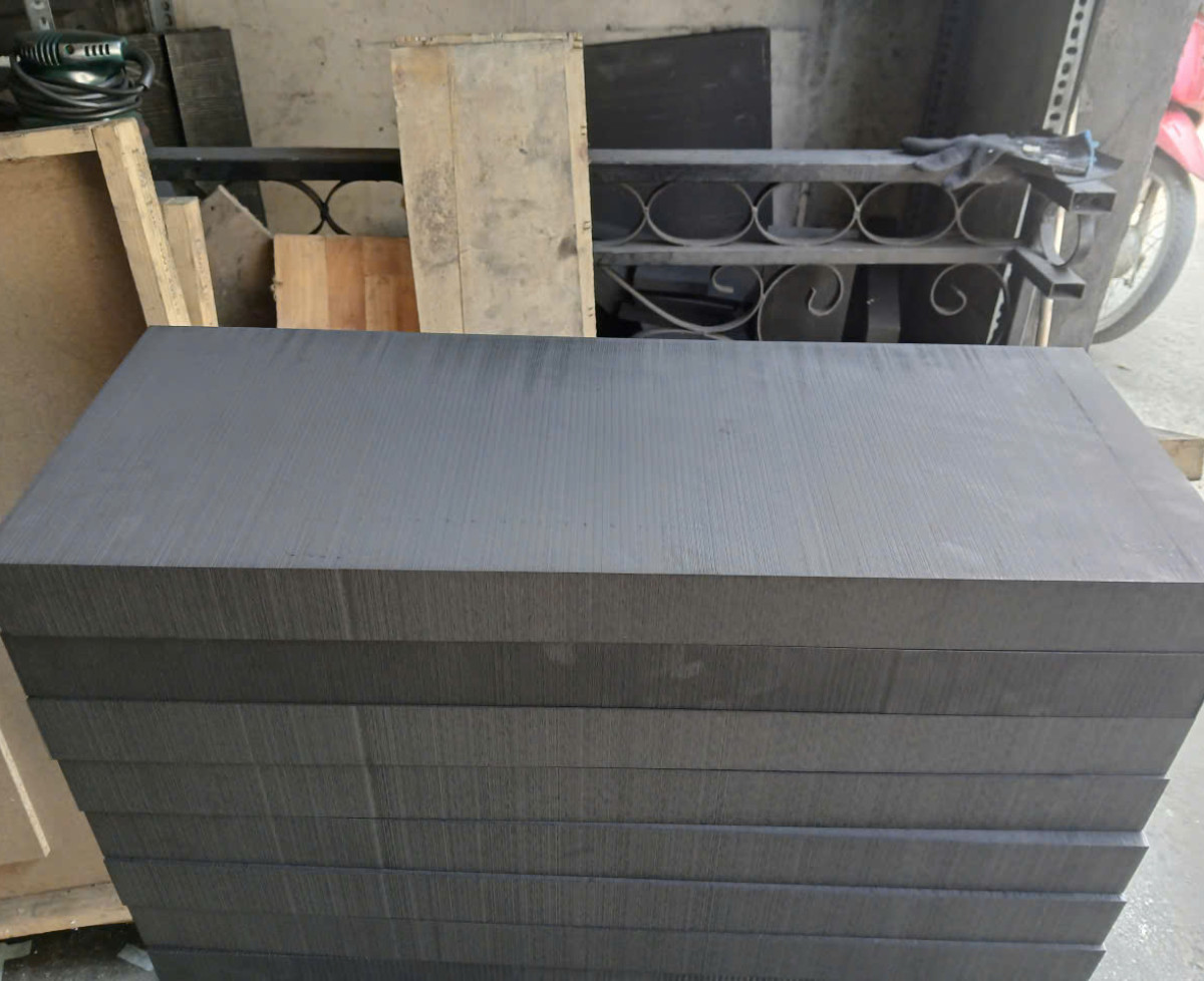 Graphite tấm chịu nhiệt, khuân đúc graphite, trục khuấy Graphite, điện cực than chì EDM