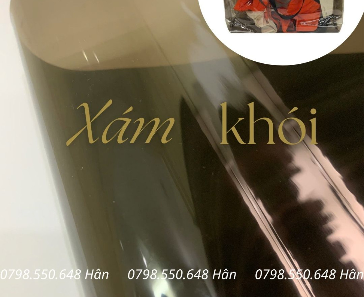 Màng PVC xám khói - sang trọng, bền đẹp, tiện lợi