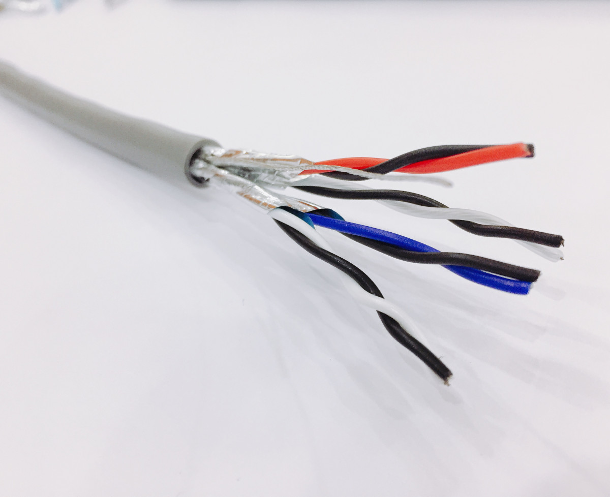 Cáp tín hiệu vặn xoắn chống nhiễu ALTEK KABEL