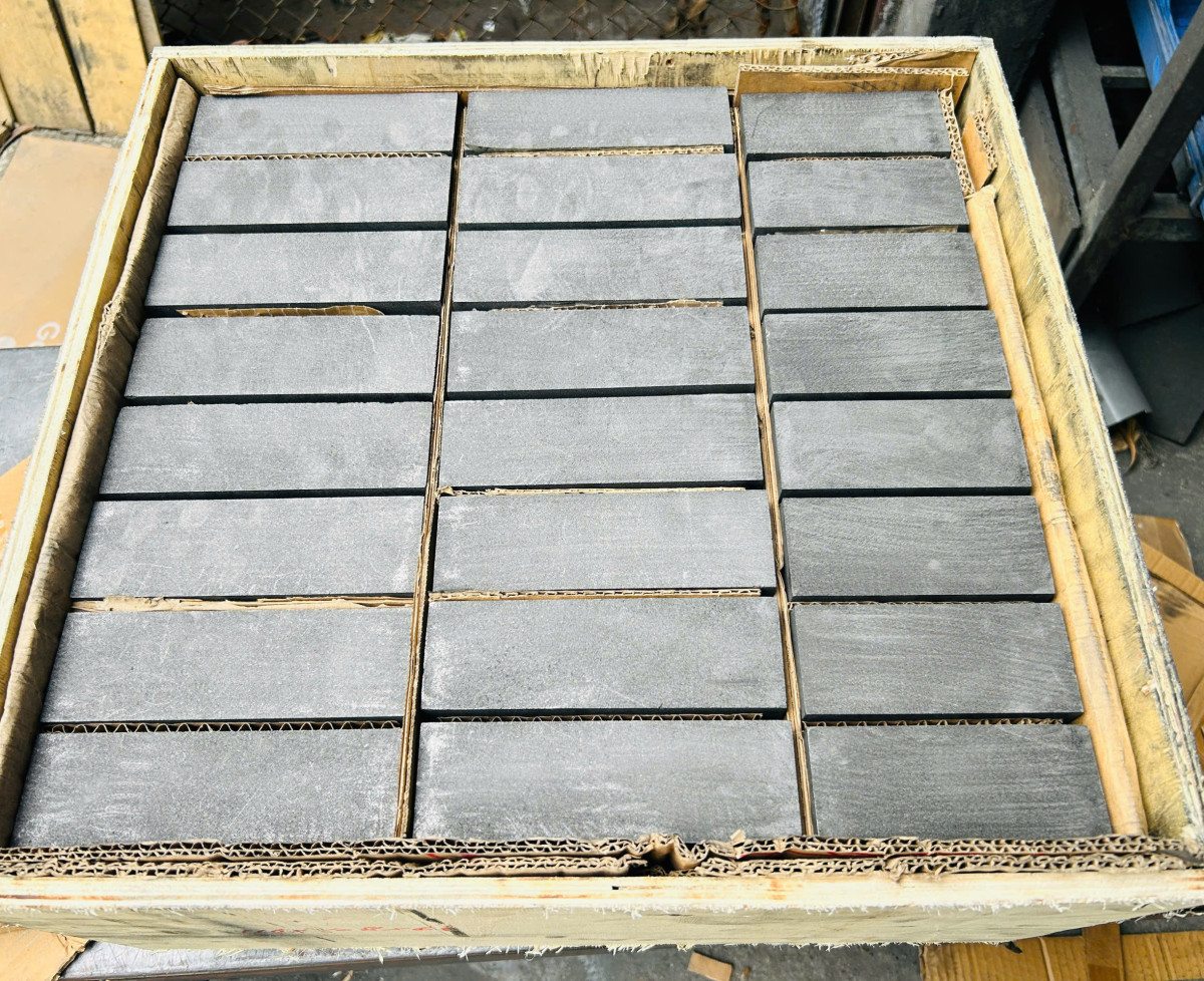 Địa chỉ tin cậy cung cấp các loại điện cực Graphite, tấm Graphite