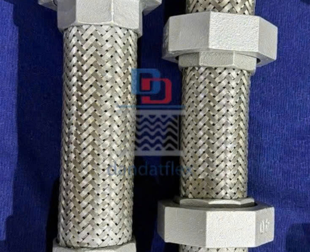 Báo Giá Ống Mềm Rắc Co Inox - 2026